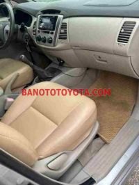 Toyota Innova 2.0E 2015 giá cực tốt