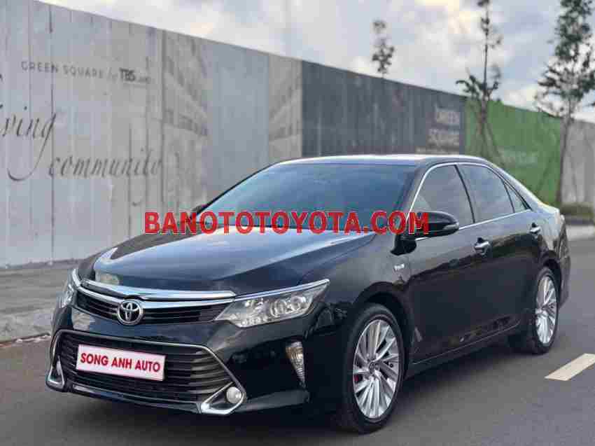 Cần bán Toyota Camry 2.0E Máy xăng 2017 màu Đen
