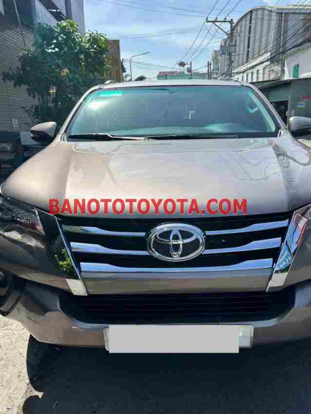 Cần bán xe Toyota Fortuner 2.4G 4x2 MT đời 2017