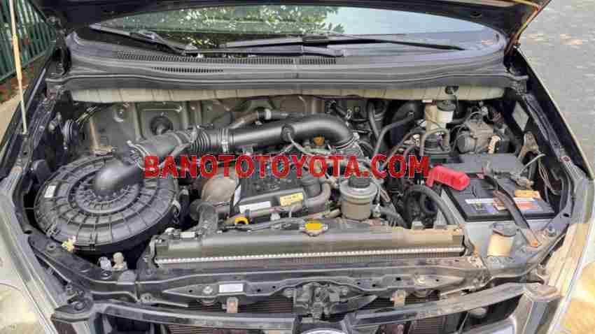 Cần bán xe Toyota Innova G 2006 Số tay màu Đen