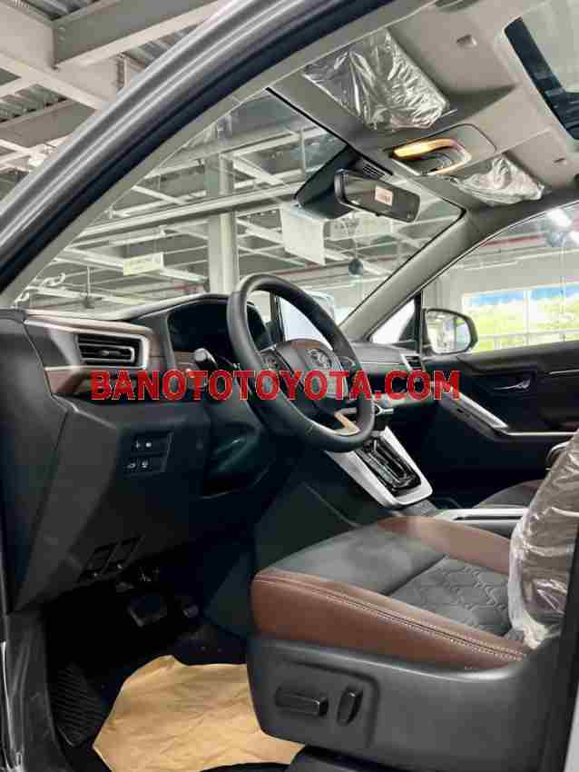 Toyota Innova Cross HEV 2.0 CVT sx 2025 Xe hybrid