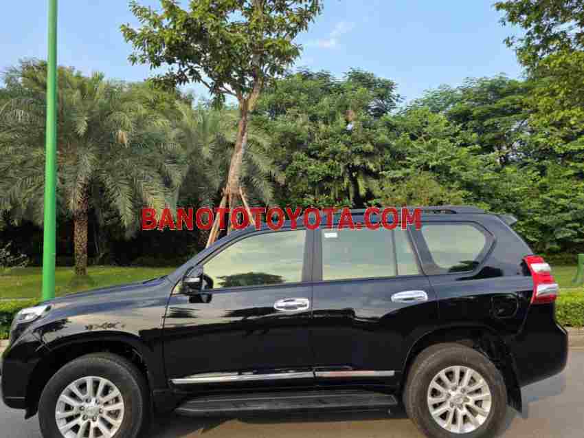 Cần bán gấp xe Toyota Prado TXL 2.7L 2016 màu Đen