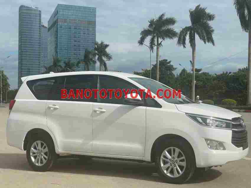 Toyota Innova 2.0E 2020 Số tay cực đẹp!