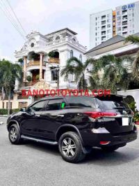 Cần bán gấp Toyota Fortuner 2.7V 4x2 AT năm 2020 giá cực tốt