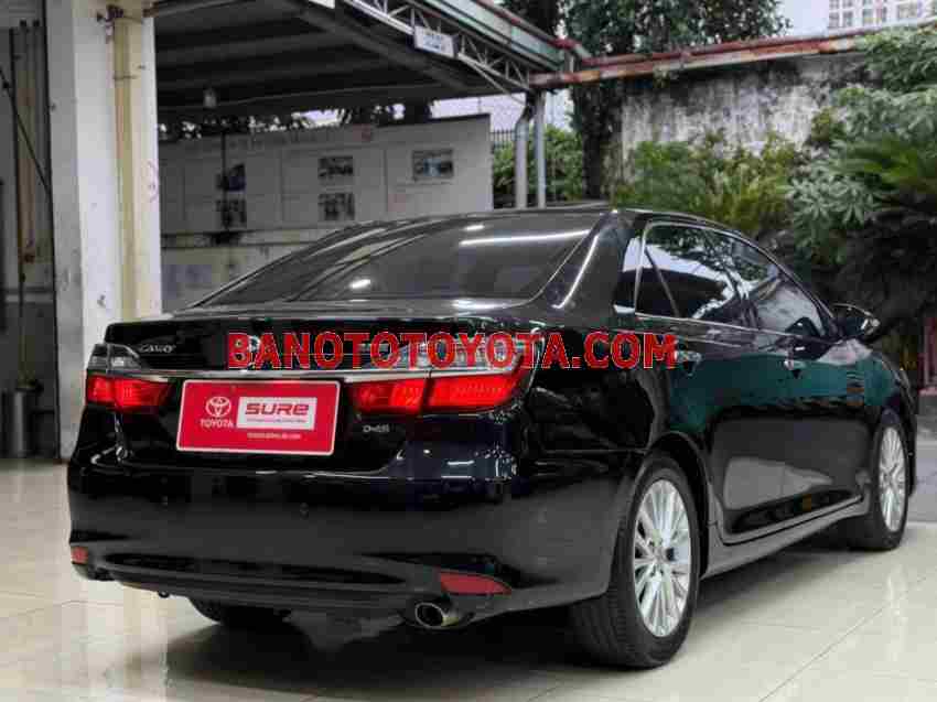 Cần bán xe Toyota Camry 2.0E đời 2017