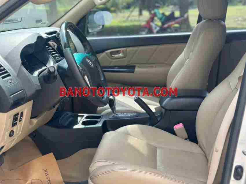 Cần bán Toyota Fortuner 2.7V 4X2 AT 2016, xe đẹp giá rẻ bất ngờ