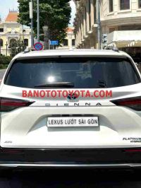 Cần bán gấp Toyota Sienna Platinum 2.5 AT AWD đời 2021, màu Trắng