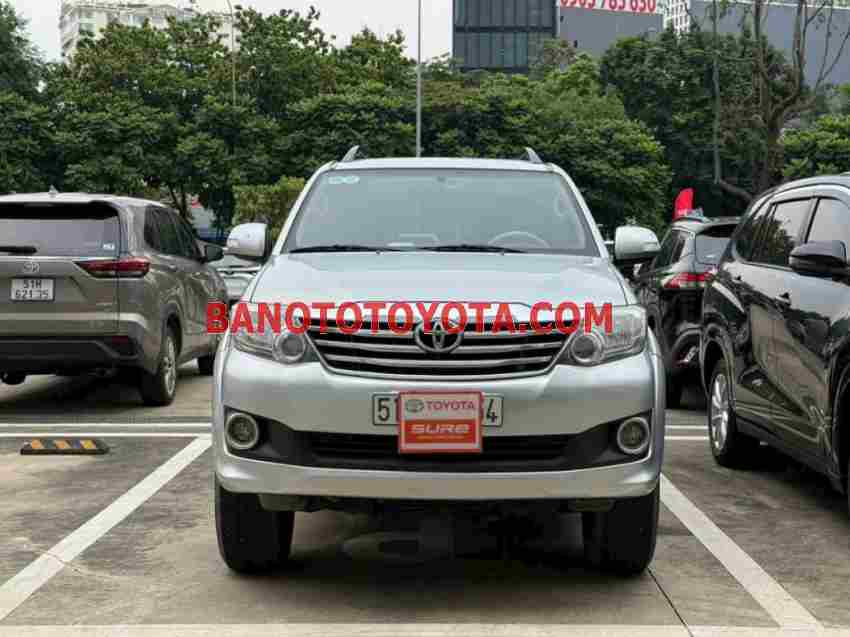 Cần bán Toyota Fortuner 2.7V 4x2 AT 2014 - Số tự động