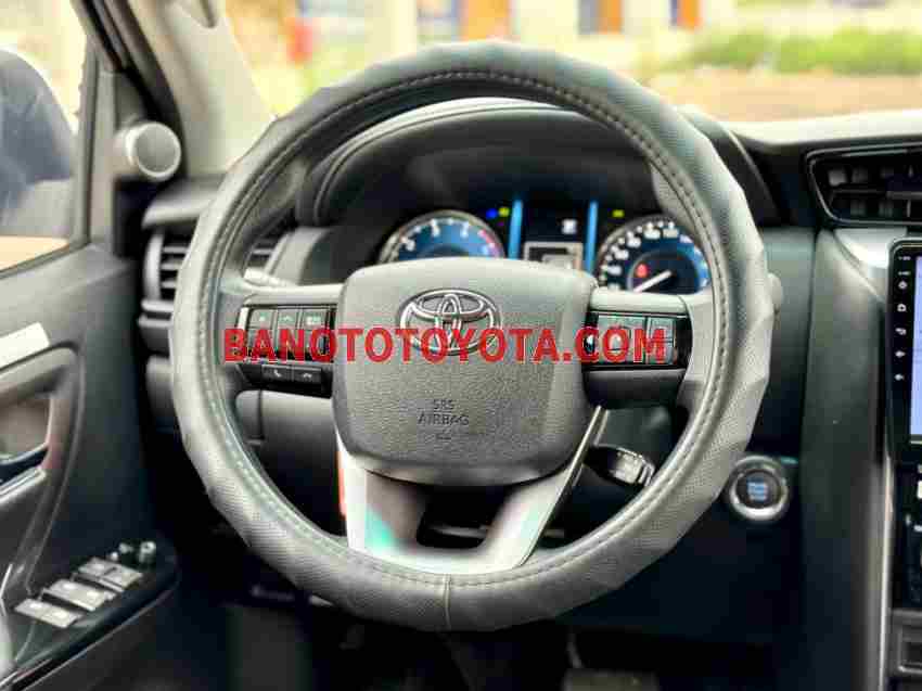 Toyota Fortuner 2.4L 4x2 AT model 2025 xe chuẩn hết ý