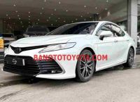 Cần bán gấp xe Toyota Camry 2.5Q 2021 màu Trắng