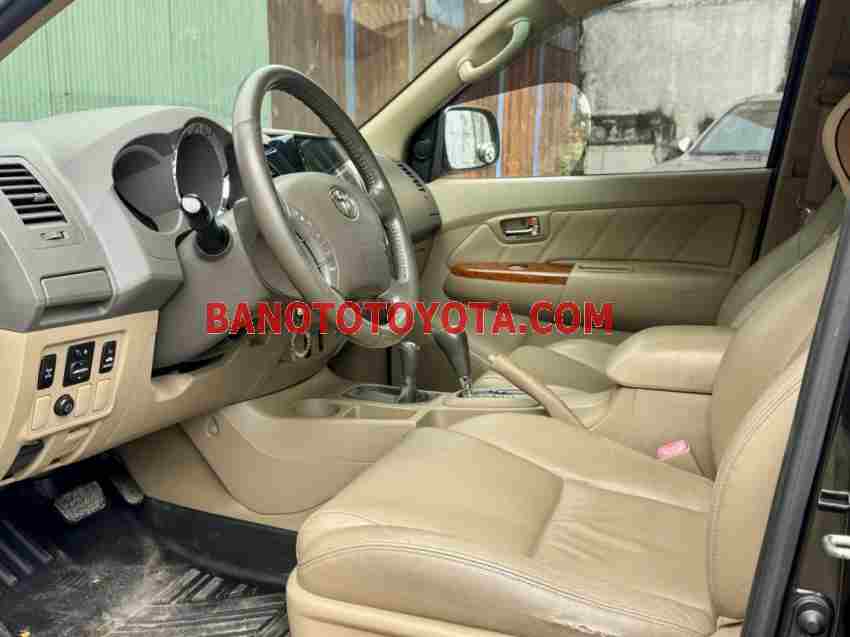 Cần bán xe Toyota Fortuner 2.7V 4x4 AT 2011 Số tự động