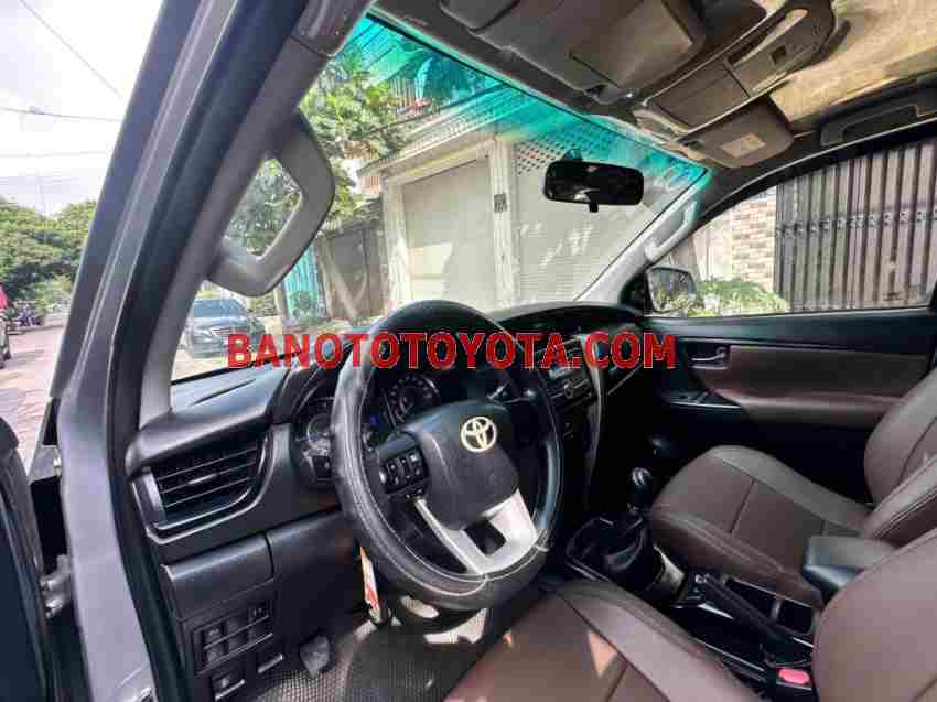 Toyota Fortuner 2.4G 4x2 MT 2017 giá cực tốt