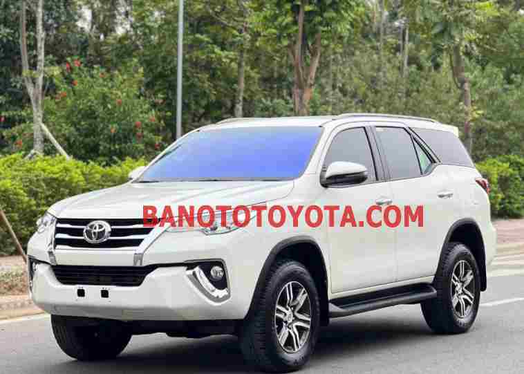 Cần bán xe Toyota Fortuner 2.7V 4x2 AT 2017 Số tự động