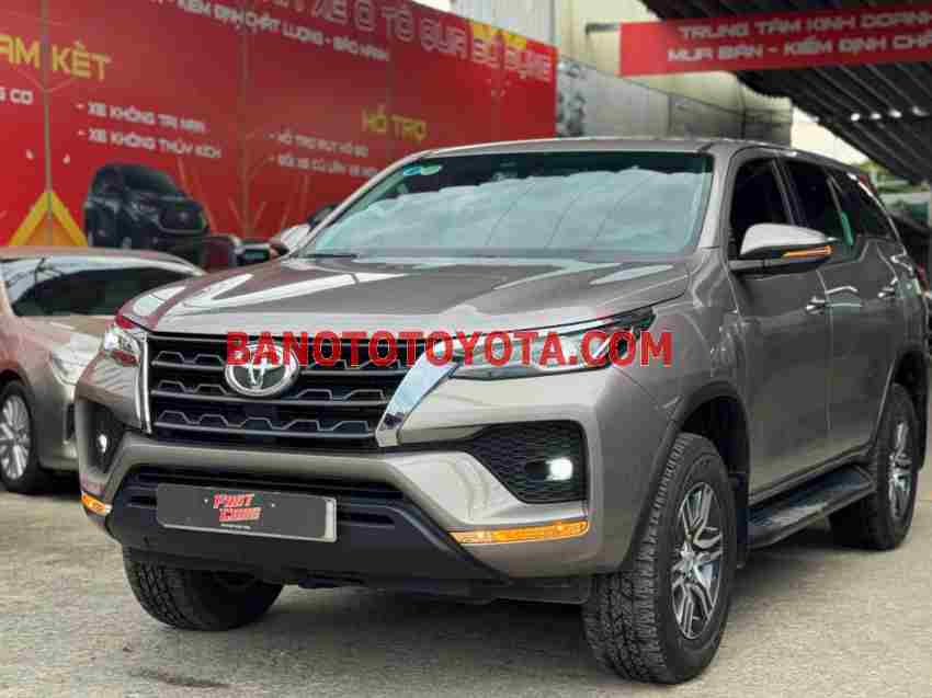 Cần bán Toyota Fortuner 2.4L 4x2 AT 2024, xe đẹp giá rẻ bất ngờ