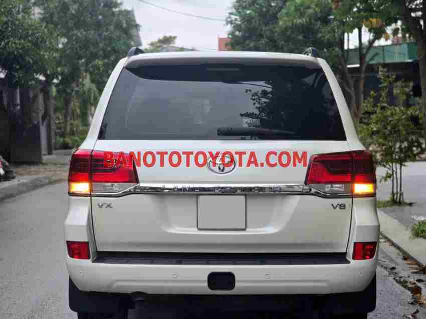 Toyota Land Cruiser VX 4.6 V8 năm sản xuất 2017 giá tốt