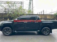 Toyota Hilux 2.4L 4x2 AT năm 2020 cần bán
