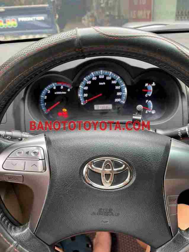 Cần bán xe Toyota Fortuner 2.5G 2016 Số tay màu Bạc