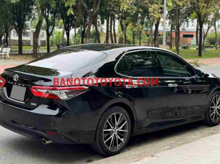 Toyota Camry 2023 Sedan màu Đen