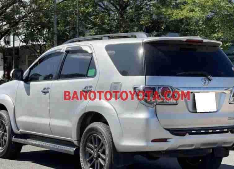 Cần bán gấp Toyota Fortuner 2.5G đời 2016, màu Bạc