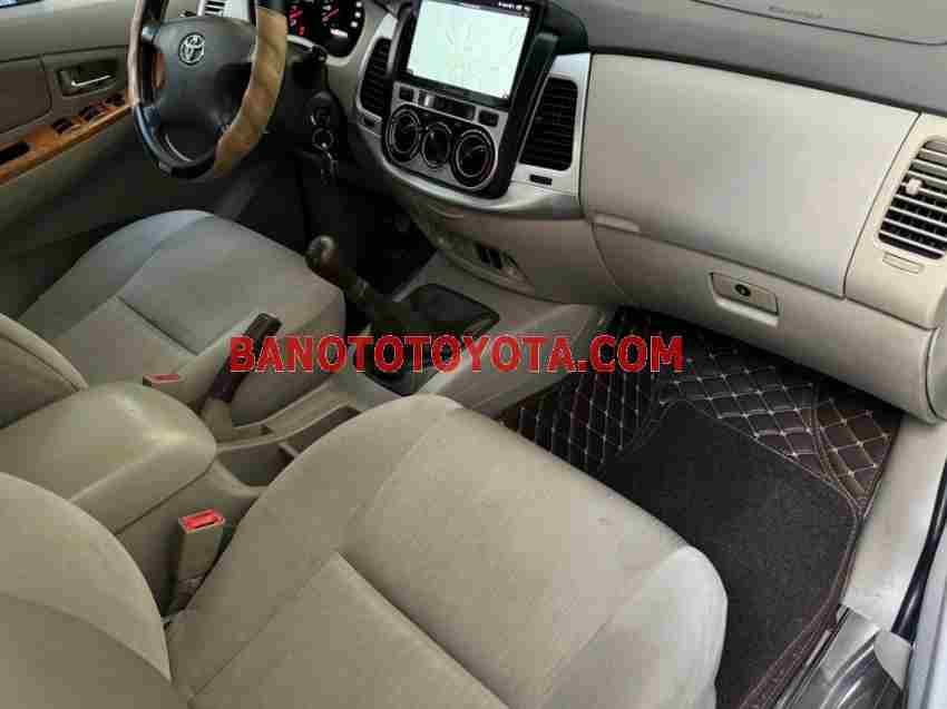 Cần bán xe Toyota Innova G đời 2009