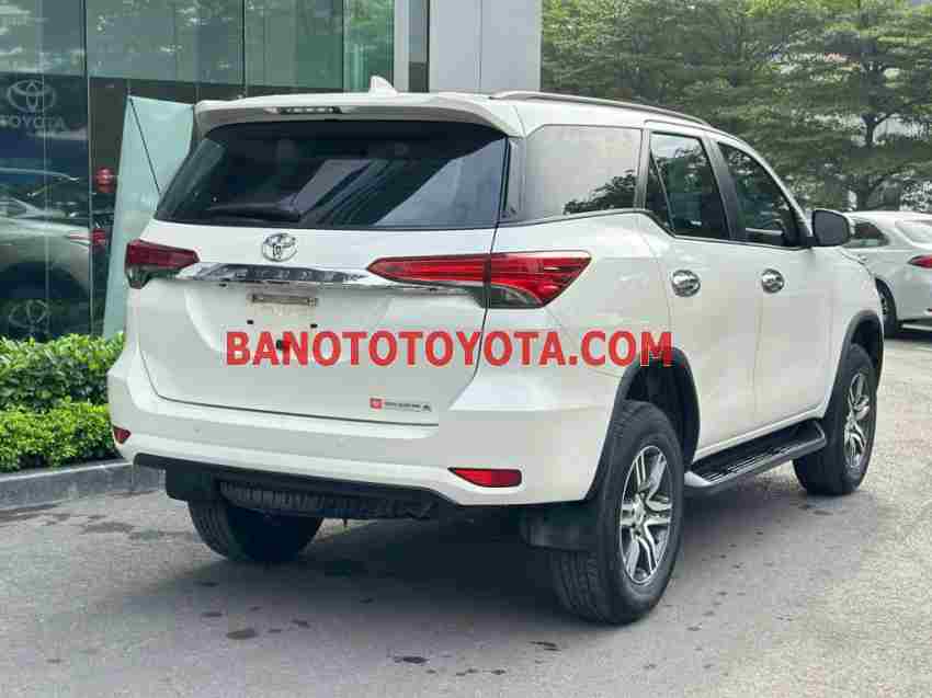 Cần bán gấp Toyota Fortuner 2.7V 4x2 AT đời 2018, màu Trắng