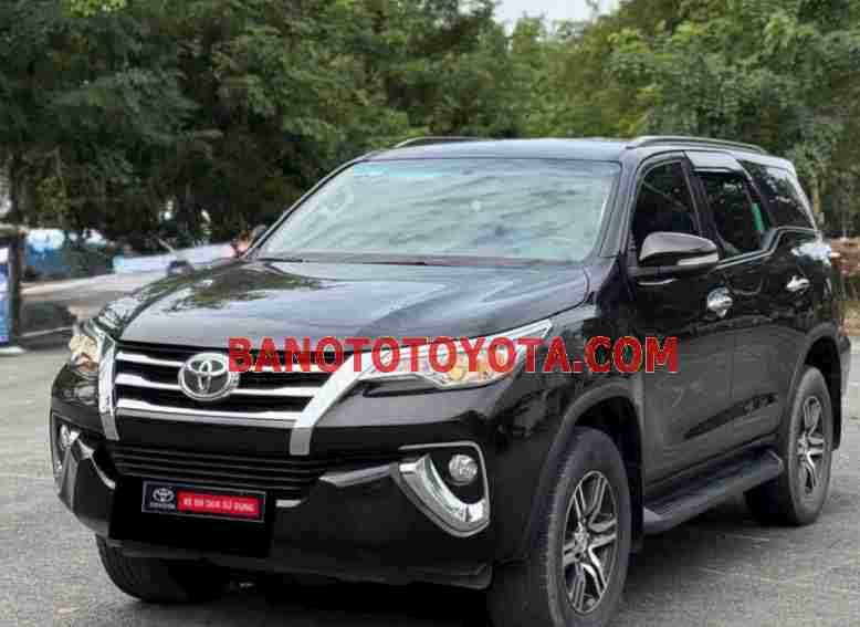Cần bán xe Toyota Fortuner 2.7V 4x2 AT 2017 Số tự động màu Nâu