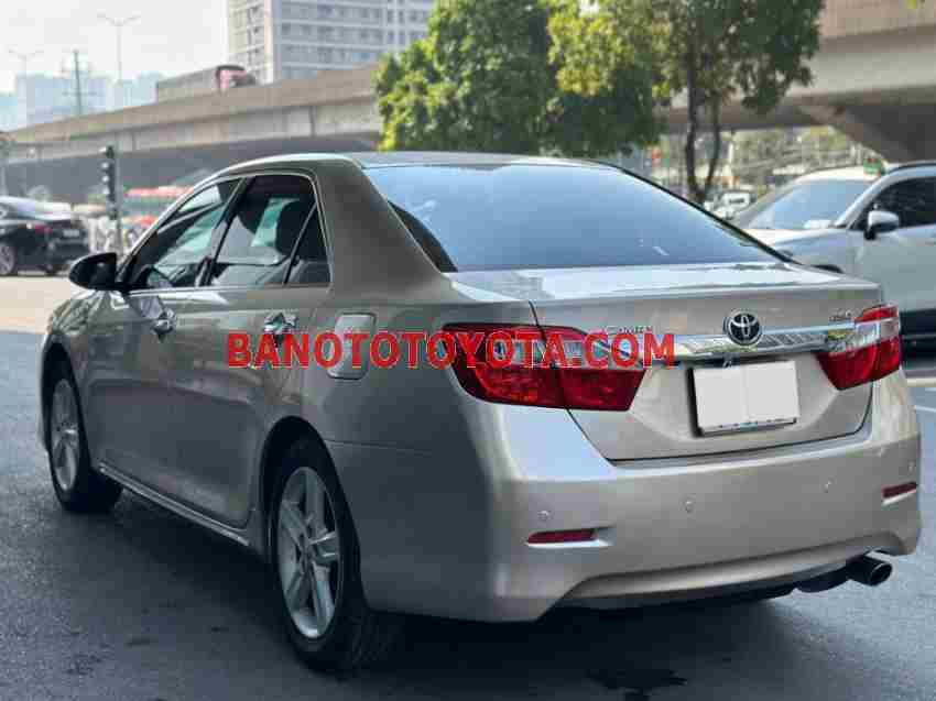 Cần bán gấp xe Toyota Camry 2.5Q năm 2016, màu Cát, Số tự động