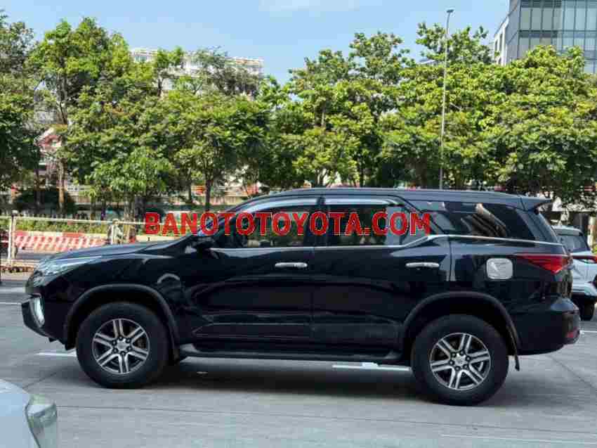 Cần bán xe Toyota Fortuner 2.7V 4x2 AT sx 2018