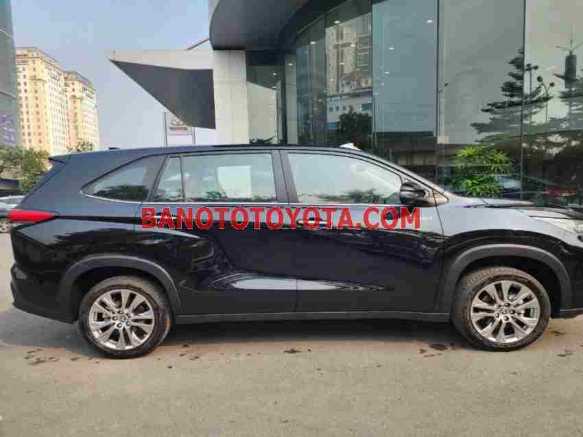 Toyota Innova Cross HEV 2.0 CVT năm 2025