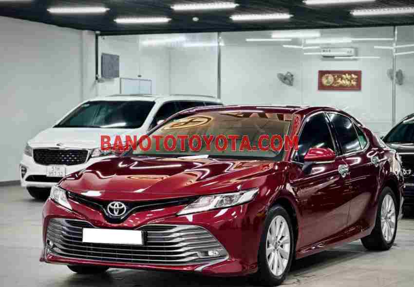 Toyota Camry 2.0G model 2019 xe chuẩn hết ý