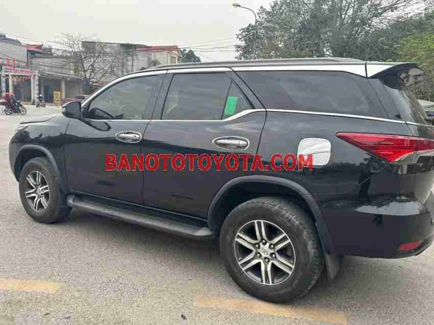 Cần bán xe Toyota Fortuner 2.4G 4x2 MT năm 2018 màu Đen cực đẹp