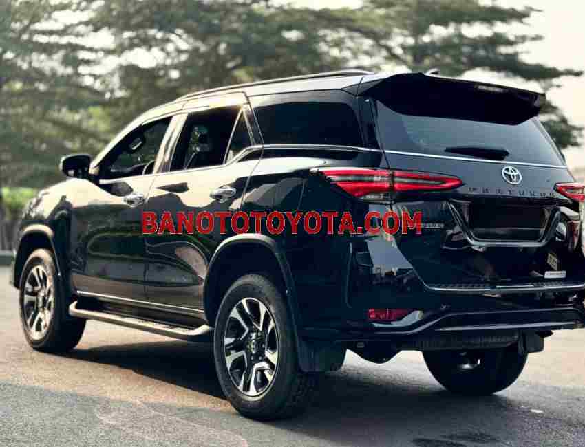 Cần bán xe Toyota Fortuner Legender 2.4L 4x2 AT 2022 Số tự động