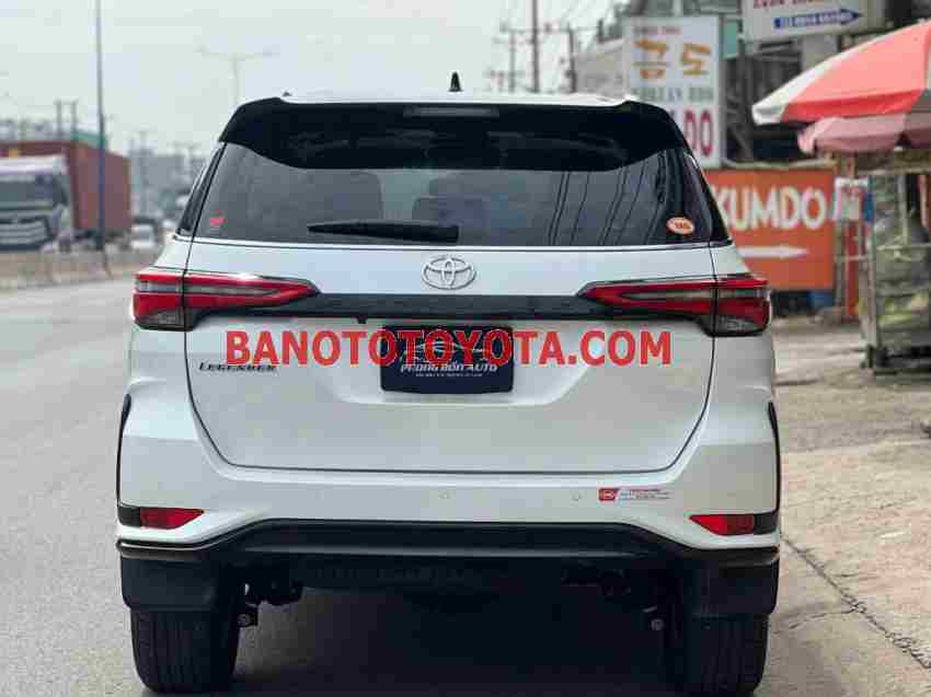 Cần bán Toyota Fortuner Legender 2.4L 4x2 AT 2024, xe đẹp giá rẻ bất ngờ