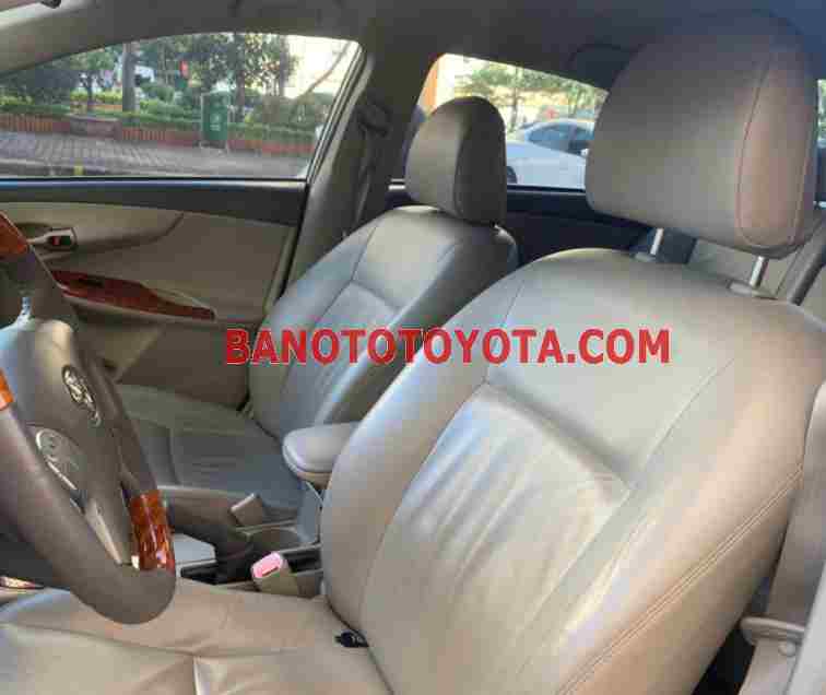 Cần bán xe Toyota Corolla altis 1.8G AT màu Bạc 2010