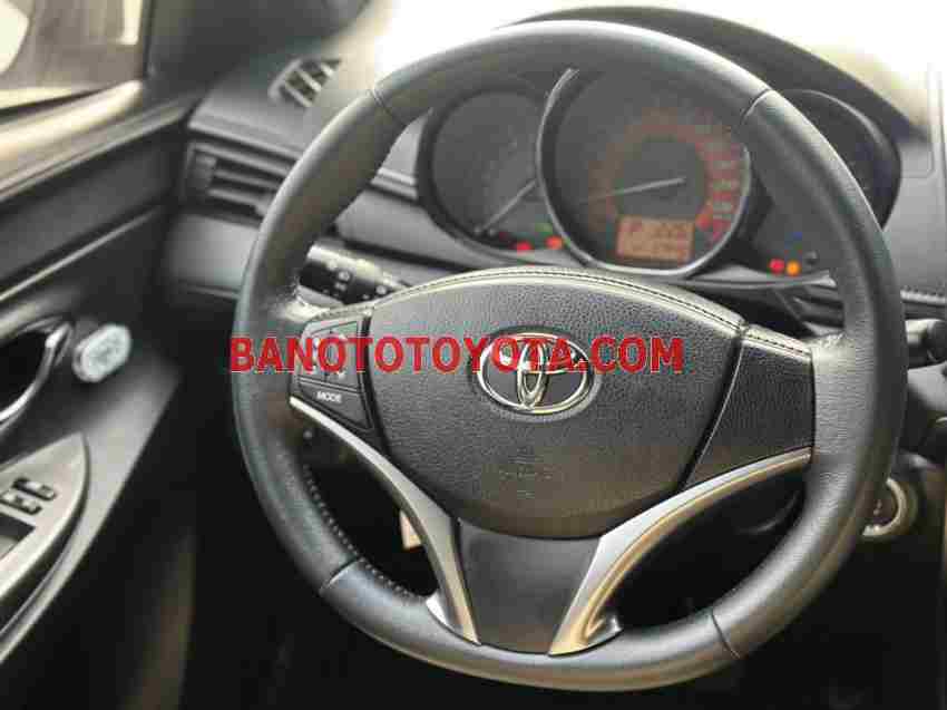 Cần bán gấp Toyota Yaris 1.5G đời 2017, màu Trắng