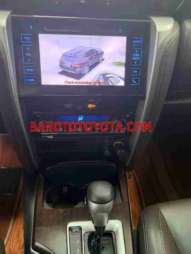 Cần bán Toyota Fortuner 2.7V 4x2 AT đời 2020