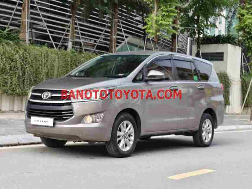 Cần bán xe Toyota Innova 2.0G đời 2018