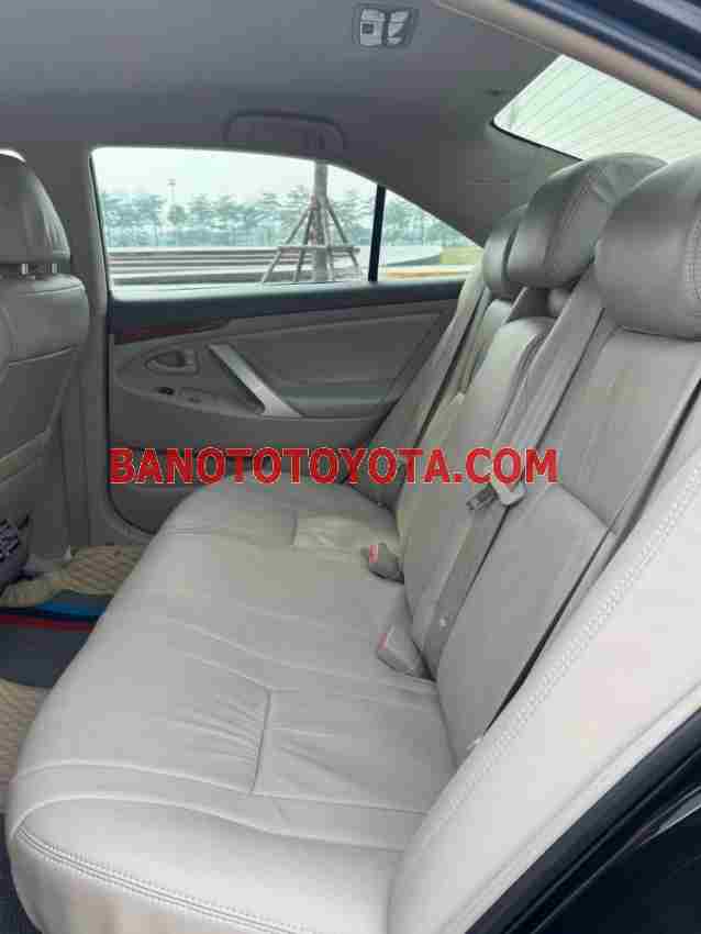 Cần bán Toyota Camry 2.4G 2011 - Số tự động