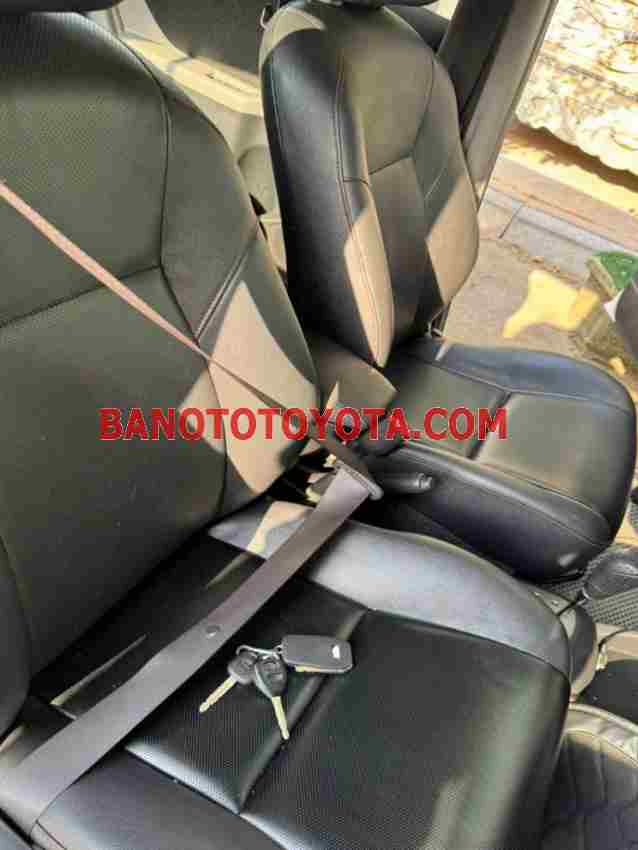 Cần bán xe Toyota Yaris RS 1.5 AT sx 2013