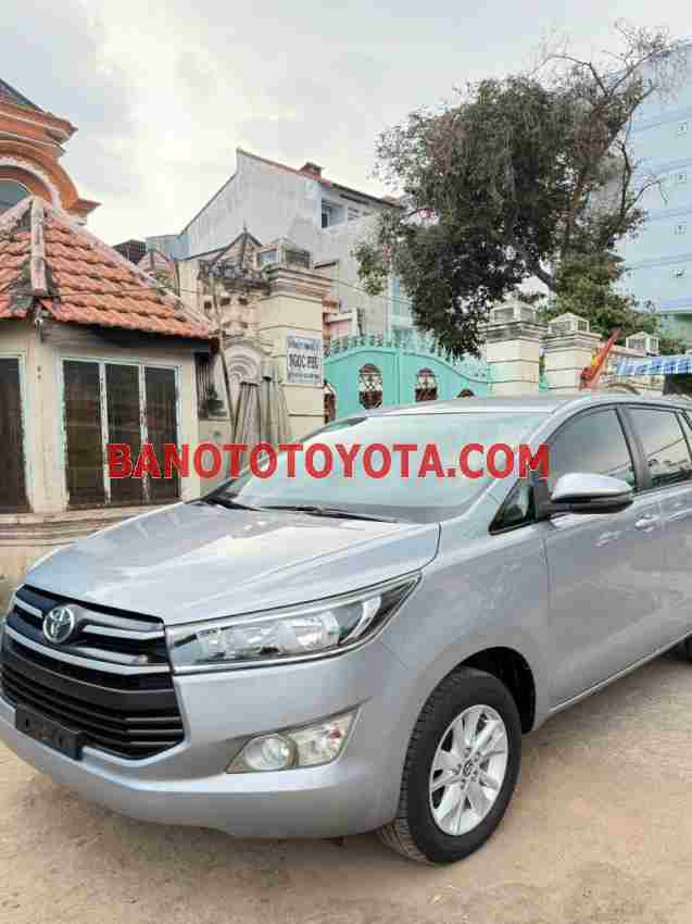 Bán xe Toyota Innova 2.0E đời 2019 - Giá tốt