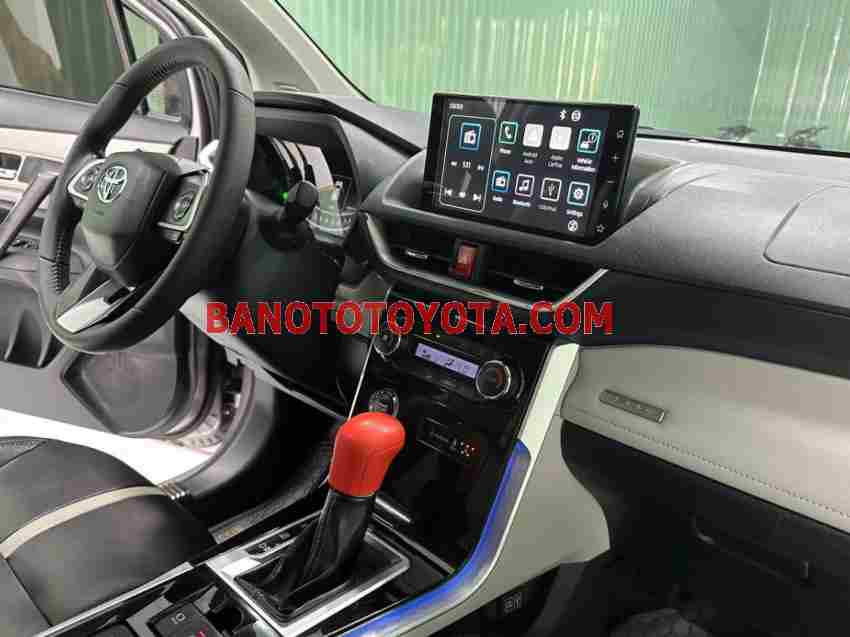 Cần bán Toyota Veloz Cross Top 1.5 CVT 2023 - Số tự động