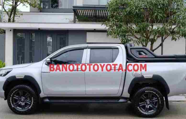 Toyota Hilux 2.4L 4x2 AT 2021 Máy dầu, xe đẹp