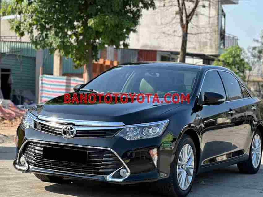 Cần bán xe Toyota Camry 2.0E sx 2019
