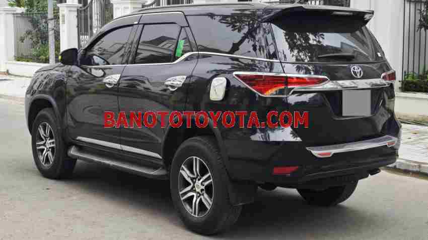 Cần bán nhanh Toyota Fortuner 2.4G 4x2 AT 2020 cực đẹp
