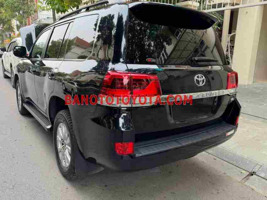 Toyota Land Cruiser 4.6 V8 model 2019 xe chuẩn hết ý
