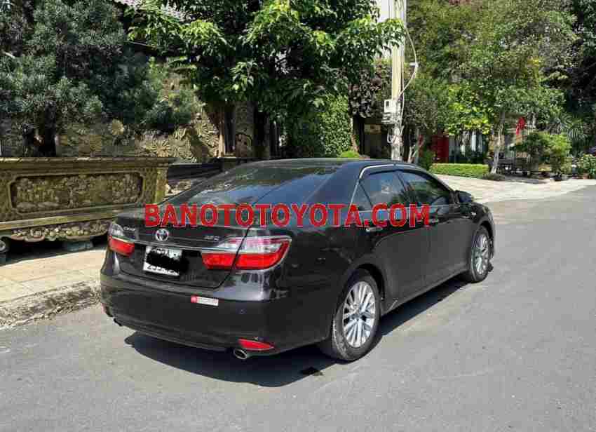 Cần bán Toyota Camry 2.5Q Máy xăng 2018 màu Nâu