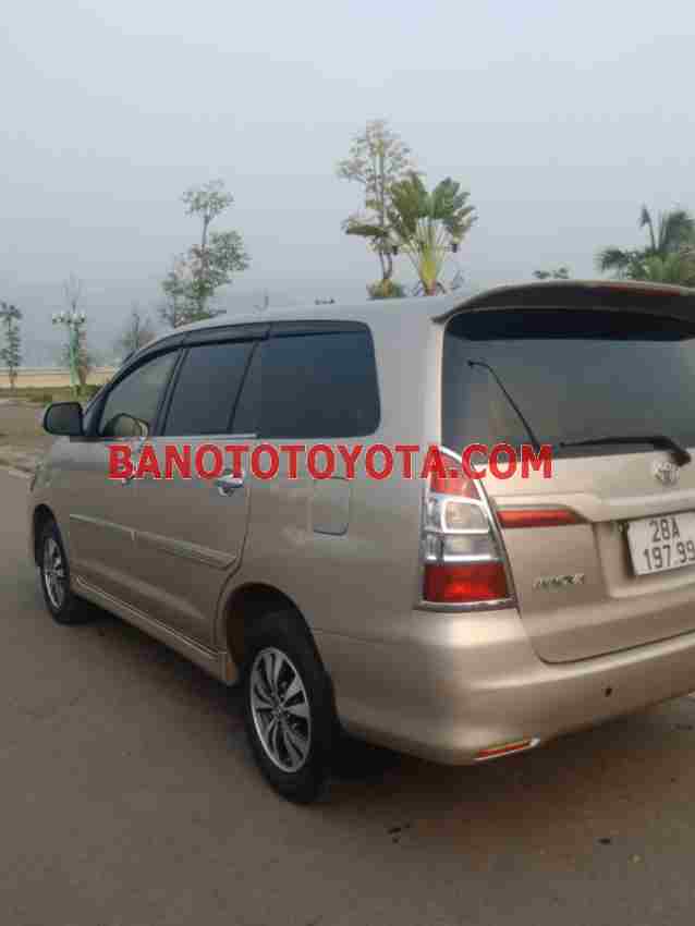 Cần bán Toyota Innova 2.0E 2015 - Số tay