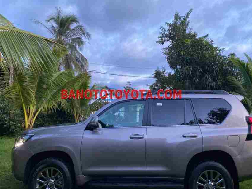 Bán Toyota Prado VX 2.7L 2018 - Đồng