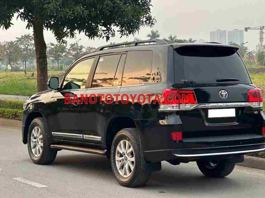 Toyota Land Cruiser 4.6 V8 2020 Số tự động cực đẹp!