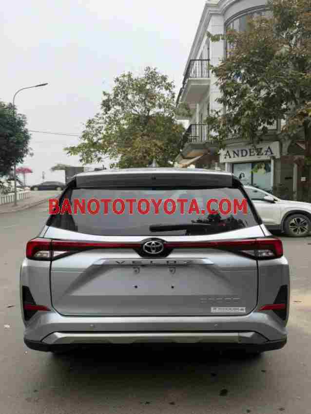 Bán Toyota Veloz Cross 1.5 CVT, màu Bạc, Máy xăng, 2022